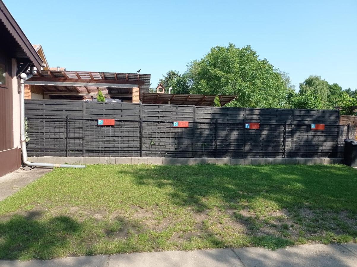 Partifecske Vendeghaz Hotel Tiszafured Luaran gambar
