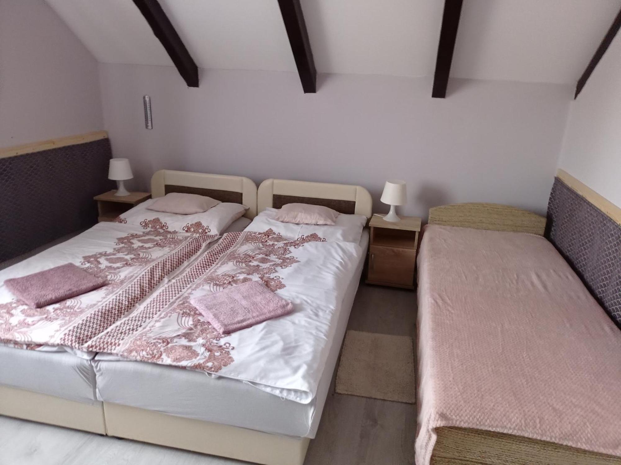 Partifecske Vendeghaz Hotel Tiszafured Luaran gambar