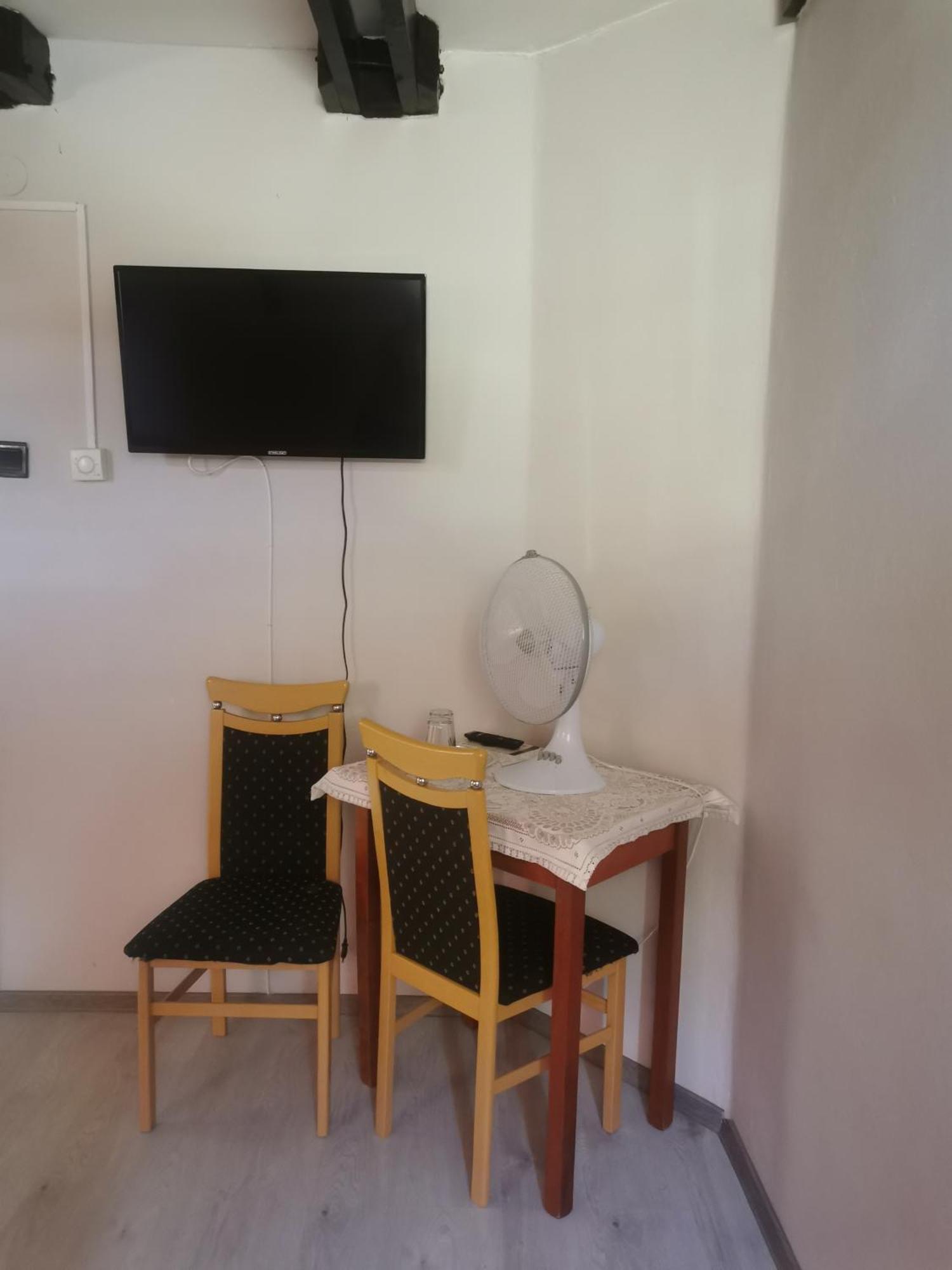 Partifecske Vendeghaz Hotel Tiszafured Luaran gambar
