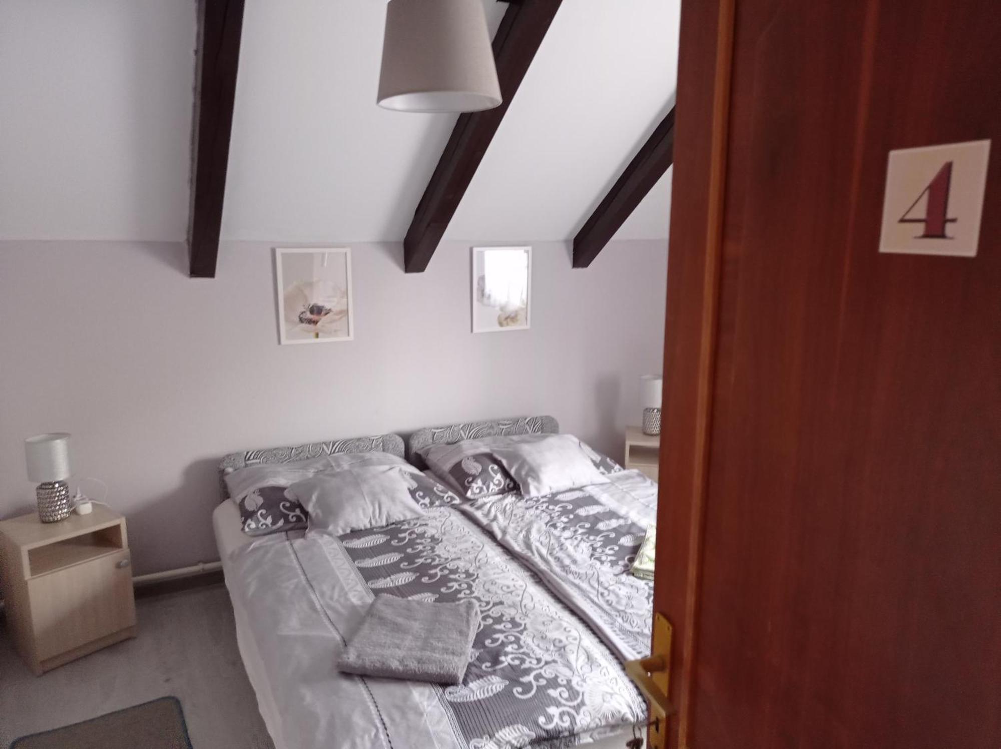 Partifecske Vendeghaz Hotel Tiszafured Luaran gambar