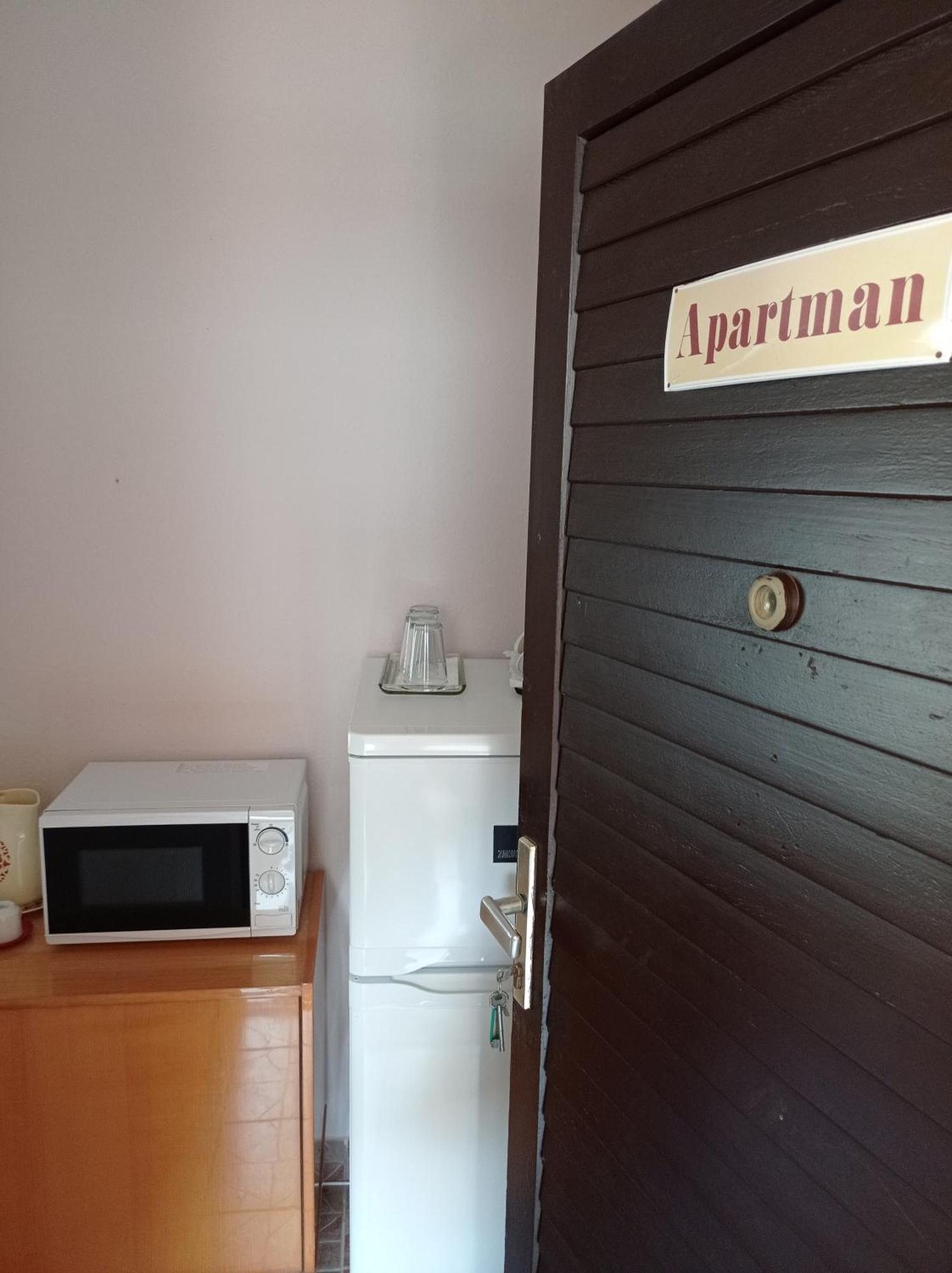 Partifecske Vendeghaz Hotel Tiszafured Luaran gambar