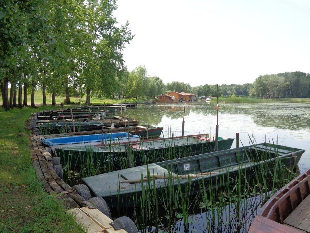 Partifecske Vendeghaz Hotel Tiszafured Luaran gambar